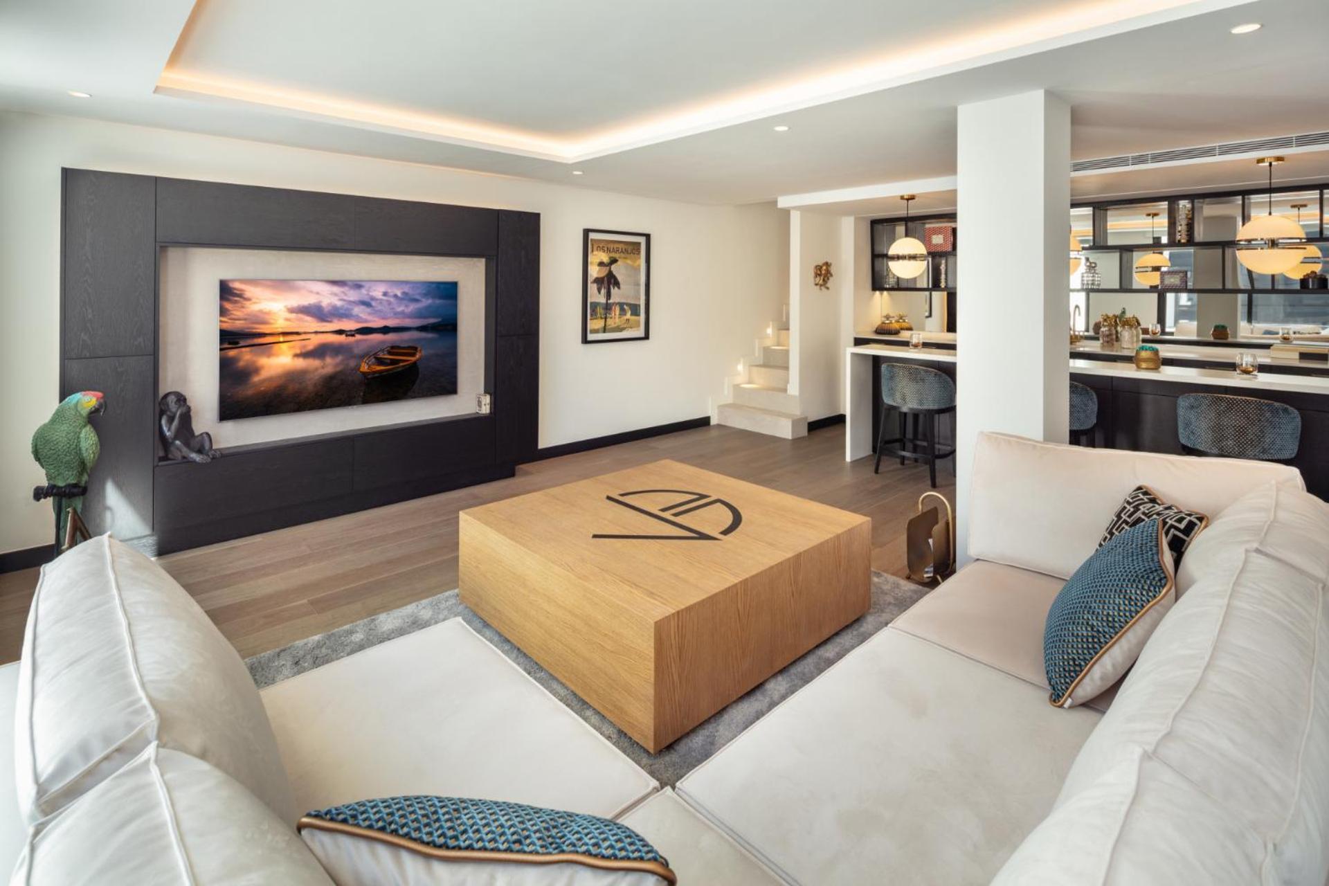 Vacation I The Nicklaus Villa, Glistening Heated Pool, Hot Tub, Room, Golf Valley, 5 Min Puerto Banus Villa *